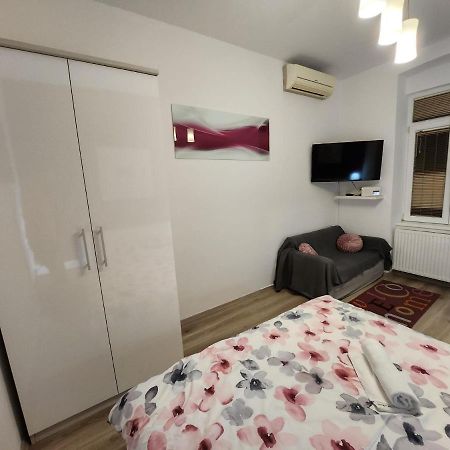 Studio Midtown Загреб Экстерьер фото